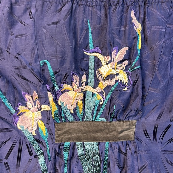 Floreat by Anthropologie Navy Blue Blouse with Floral Embroidery
Size: 2 - Picture 6 of 8